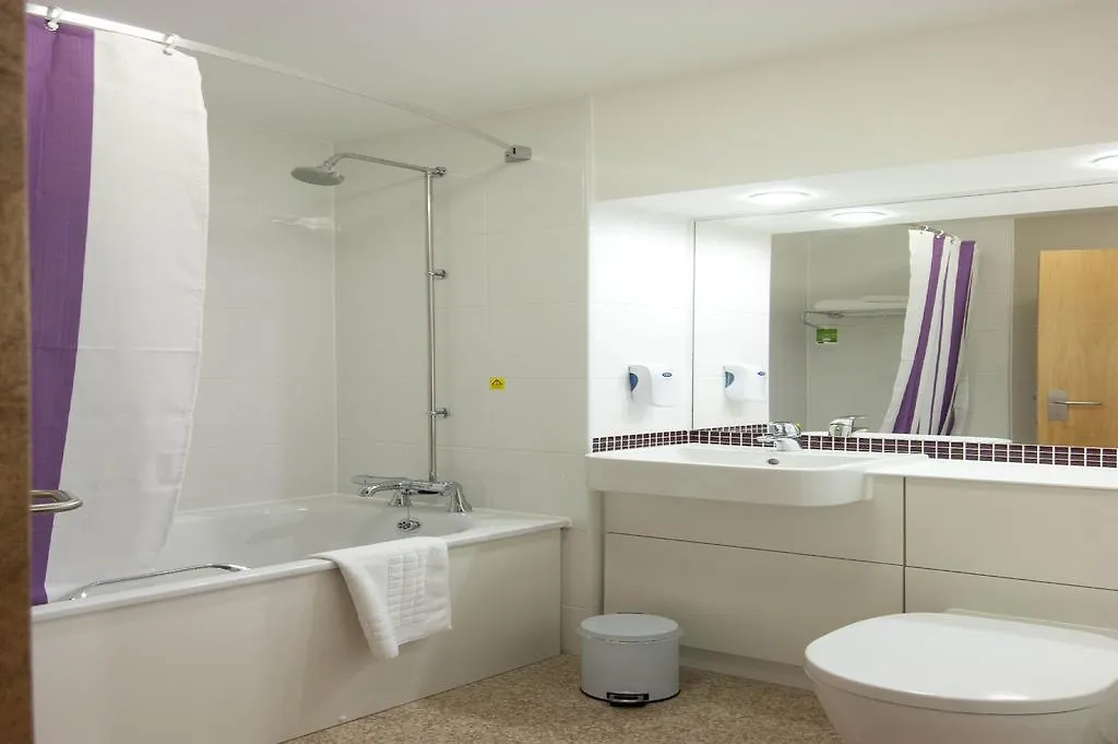 *** Hotel Premier Inn Edinburgh Central United Kingdom