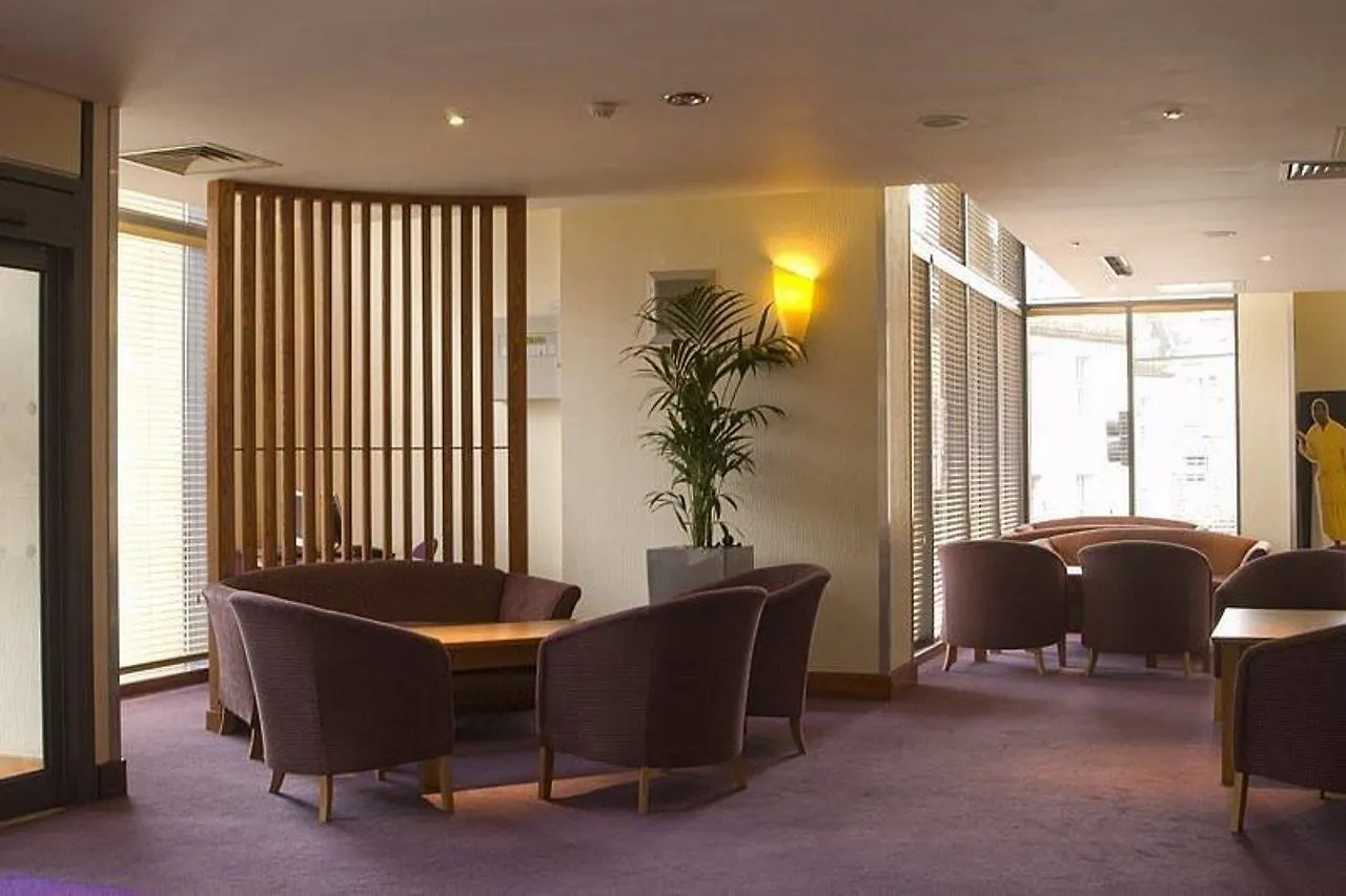 *** Otel Premier Inn Edinburgh Central Birleşik Krallık