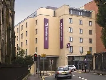 Premier Inn Edinburgh Central 3*,